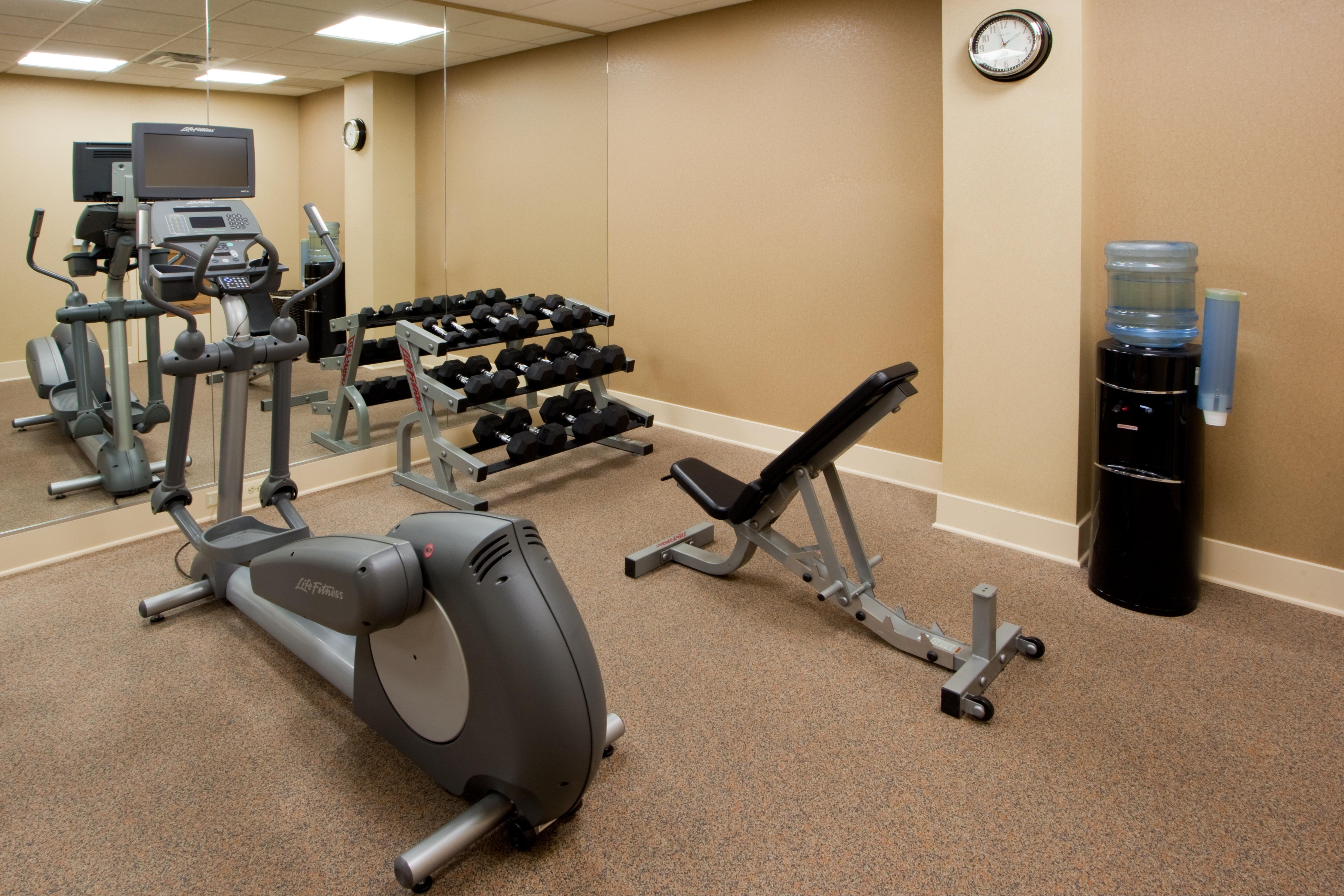 Holiday Inn Express Washington Dc Sw - Springfield By Ihg Exteriör bild