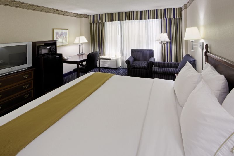 Holiday Inn Express Washington Dc Sw - Springfield By Ihg Exteriör bild