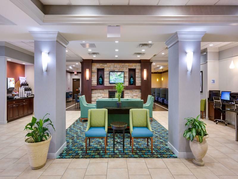 Holiday Inn Express Washington Dc Sw - Springfield By Ihg Exteriör bild