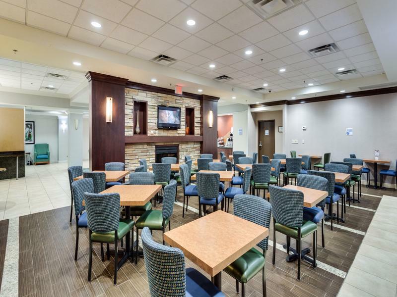Holiday Inn Express Washington Dc Sw - Springfield By Ihg Exteriör bild